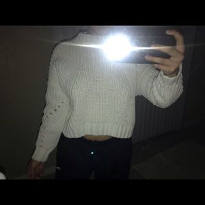 White Hollister sweater